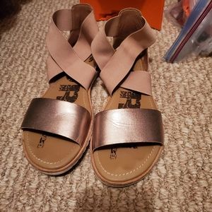 Sorel Ella Sandals